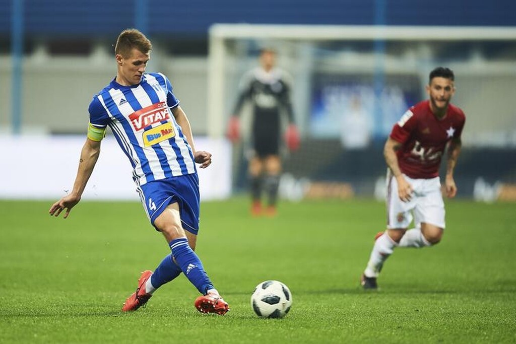 «Έκλεισε» Σιμάνσκι η ΑΕΚ, στην Αθήνα ο Πολωνός μέσος!