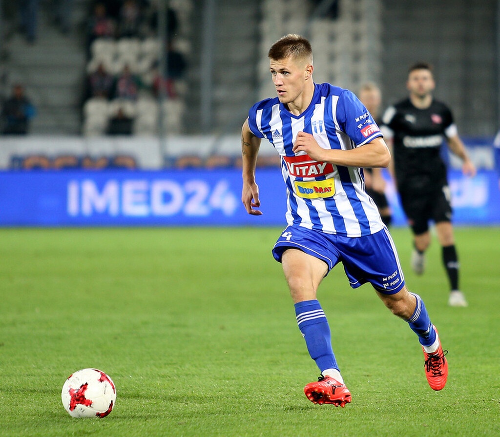 «Έκλεισε» Σιμάνσκι η ΑΕΚ, στην Αθήνα ο Πολωνός μέσος!