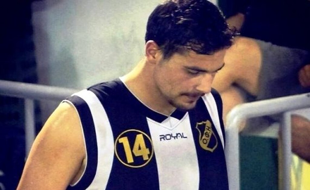 Συγκεκριμένα η ομάδα έχει και... γιατρό στο ρόστερ της μιας και ο Λεωνίδας Μπουμπάρης σπουδάζει στην Ιατρική Σχολή του Πανεπιστημίου Κρήτης!