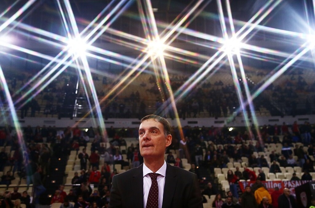 Ολυμπιακός - Άλμπα: Αποθεώθηκε ο Μπαρτζώκας! (photos)