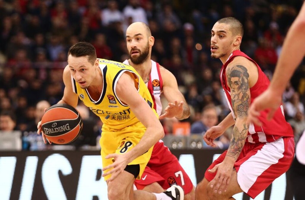 Ολυμπιακός – Άλμπα Βερολίνου 86-93: Ο Μπαρτζώκας ξεκίνησε με το… αριστερό (video+photos)