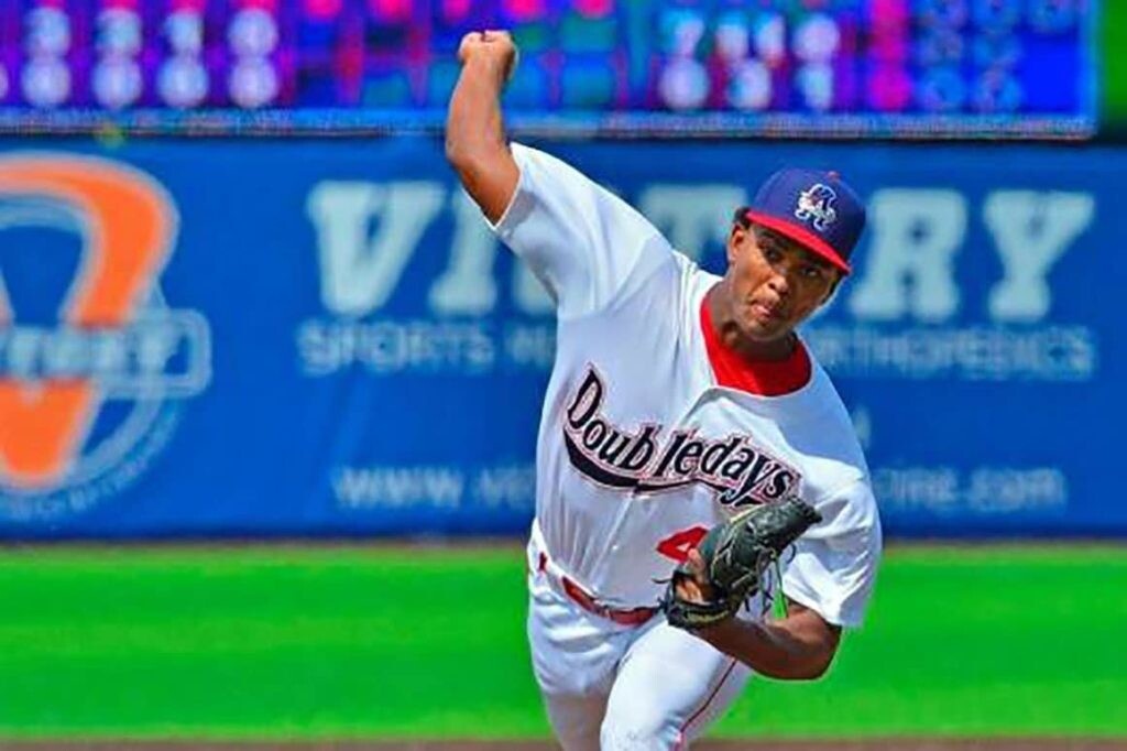 Παγκόσμια θλίψη: Έφυγε από τη ζωή μεγαλός παίχτης του μπέιζμπολ! (photos+videos)