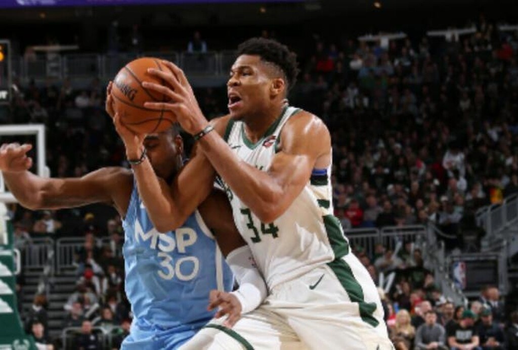 NBA: Εύκολα οι Μπακς με ασταμάτητο Γιάννη! (photos+video)