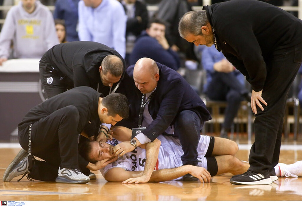 ΠΑΟΚ-Ντιζόν: «Πάγωσαν» στο «Παλατάκι» με τον τραυματισμό του Σχίζα (video+photos)