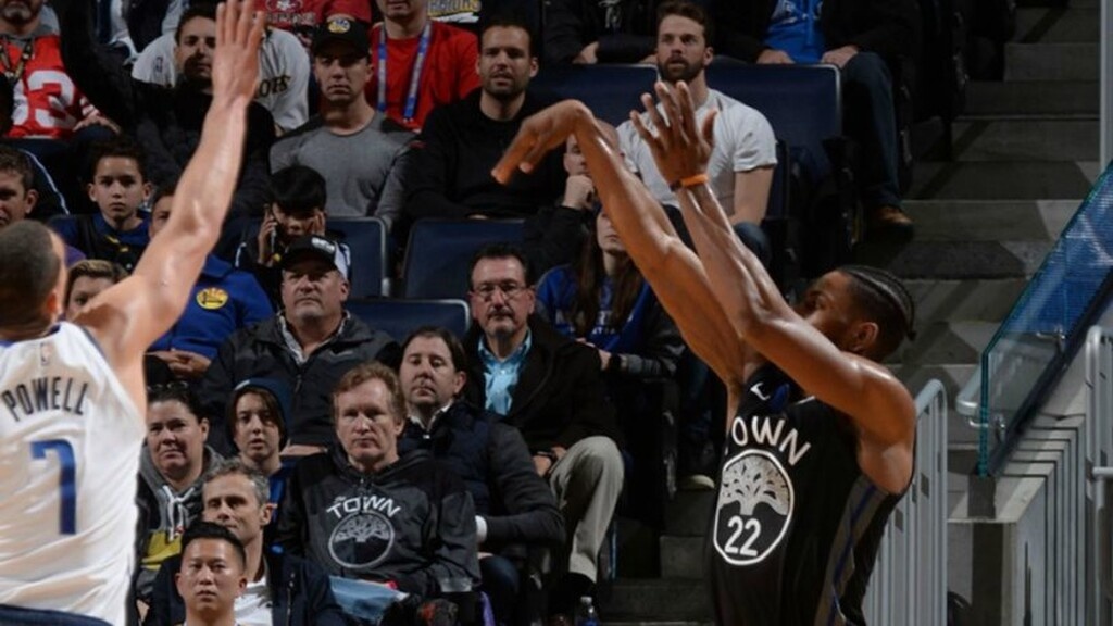 NBA: Συνέχισαν με νίκες οι Ντάλας και οι Τζαζ... Ήττα σόκ για Χιούστον! (photos+videos)