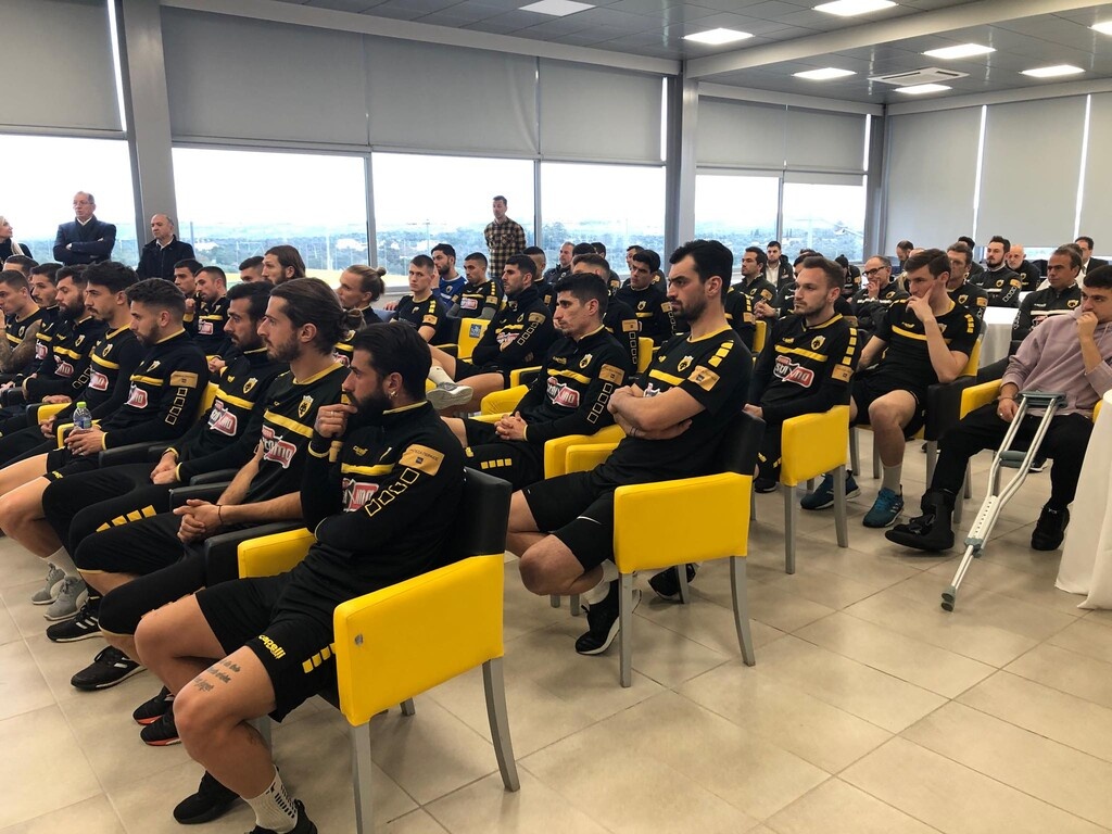 ΑΕΚ: Ο Μελισσανίδης έκοψε την πίτα για το 2020 (photos)