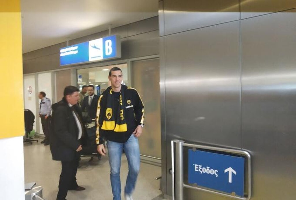 Επέστρεψε ο Ζήσης: «Μεγάλη η επιθυμία μου να γυρίσω στην ΑΕΚ» (photos)