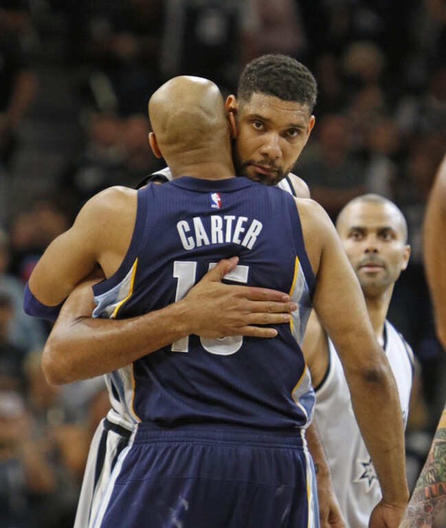 NBA: Αποχαιρέτησε τον Κάρτερ ο Ντάνκαν! (photos+video)