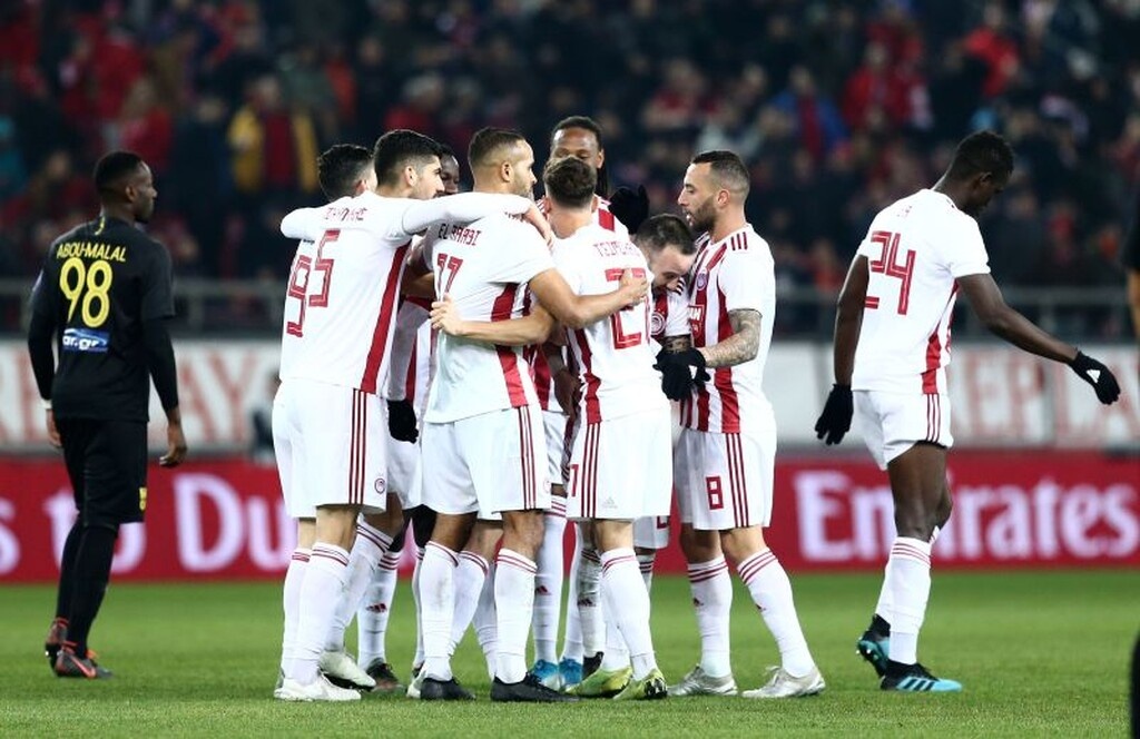 Ολυμπιακός – Άρης 4-2: Κρατήθηκε στην κορυφή με… περίπατο (video+photos)