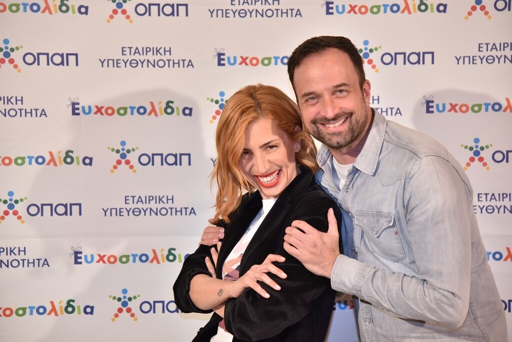 Οι υποστηρικτές της πρωτοβουλίας Ευχοστολίδια Μαρία Ηλιάκη και Γιώργος Λιανός
