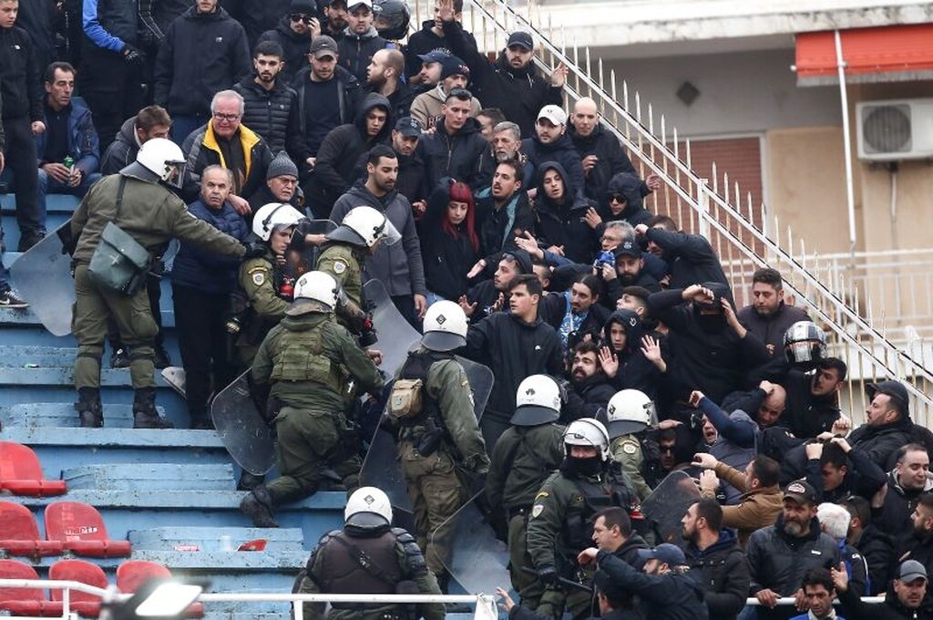 Επεισόδια στη Νέα Σμύρνη: Έπεσε ξύλο στο Πανιώνιος-Ατρόμητος (photos)