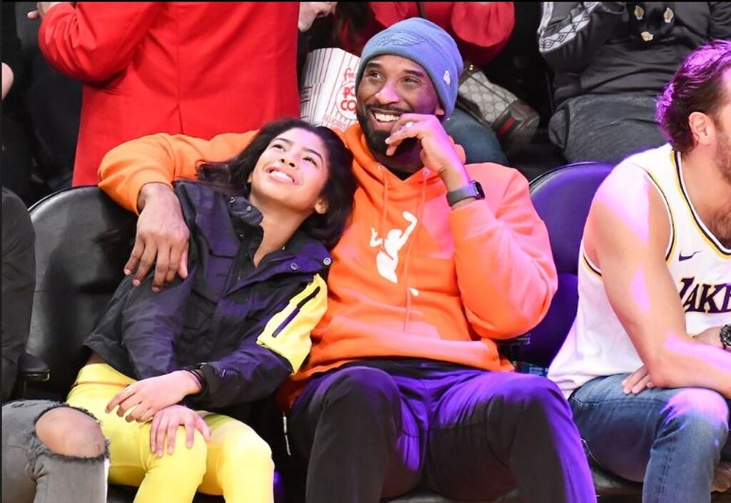 Ο Κόμπι Μπράιαντ με την κόρη του Τζίτζι  (Πηγή: tmz)