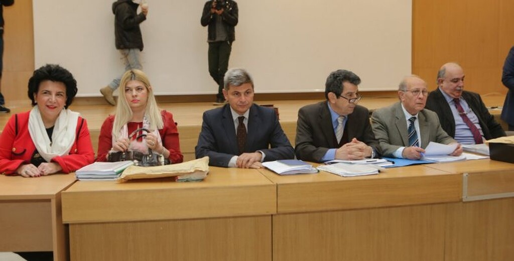 Ο ΠΑΟΚ είναι έξαλλος με τον Λευτέρη Αυγενάκη και τον θεωρεί υπεύθυνο για όσα έγιναν με την σύνθεση της ΕΕΑ.