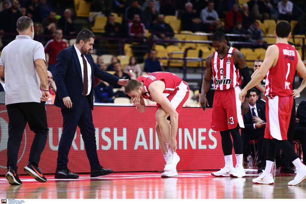 «Πάγωσε» το ΣΕΦ, τραυματίστηκε ο Χαραλαμπόπουλος (photos)