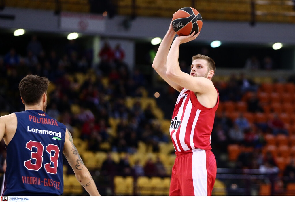 «Πάγωσε» το ΣΕΦ, τραυματίστηκε ο Χαραλαμπόπουλος (photos)