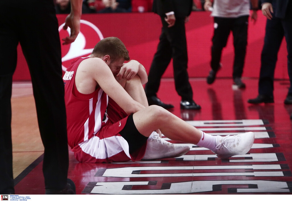 «Πάγωσε» το ΣΕΦ, τραυματίστηκε ο Χαραλαμπόπουλος (photos)