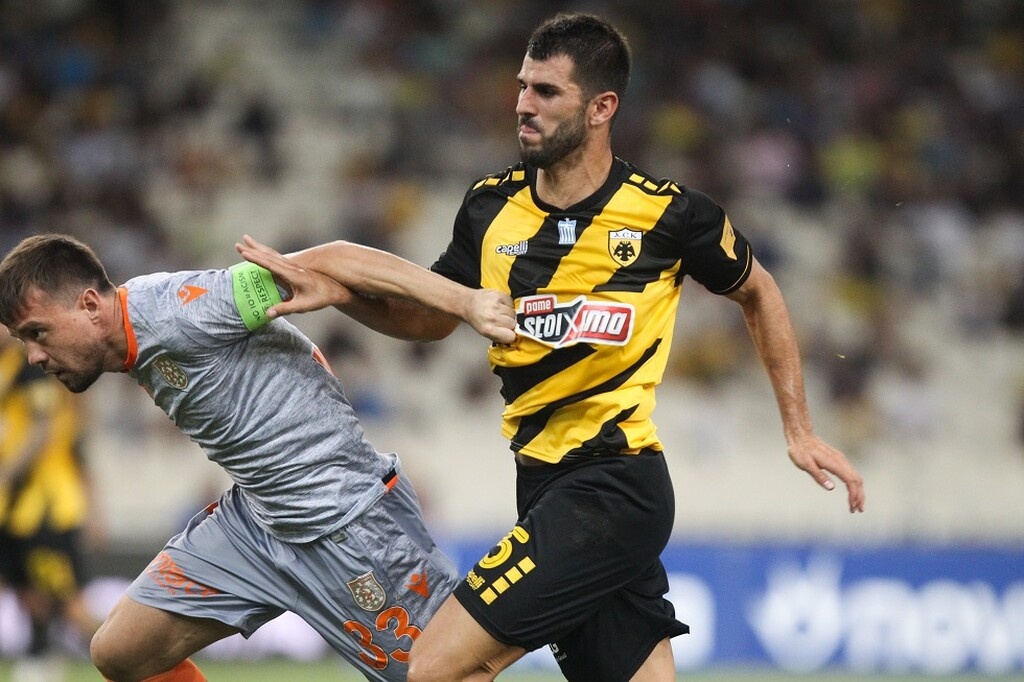 Όπως αναφέρει μάλιστα ρεπόρτερ της Γουλβς, ο αγγλικός σύλλογος δεν πρόκειται να προχωρήσει σε άλλες προσθήκες σήμερα, τελευταία ημέρα των μεταγραφών του Ιανουαρίου, ενώ «δεν ενδιαφέρεται πλέον για τον Ολιβέιρα».