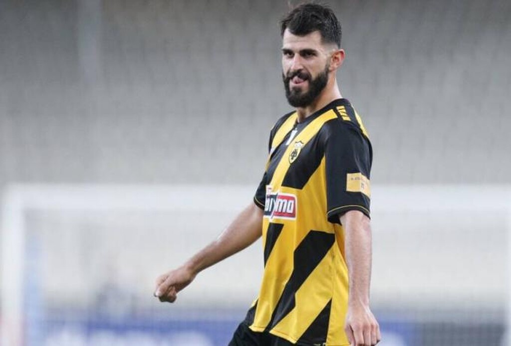 Ο Νέλσον Ολιβέιρα με βάση δημοσιεύματα των προηγούμενων ημερών, βρισκόταν στο στόχαστρο της Γουλβς