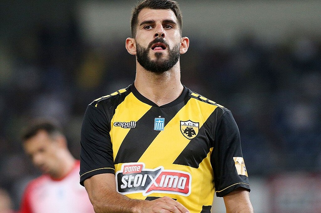 Η αγγλική ομάδα είχε καταθέσει πρόταση για την απόκτησή του πριν λίγες μέρες, η οποία όμως απορρίφθηκε και νεότερες εξελίξεις δεν υπήρξαν.