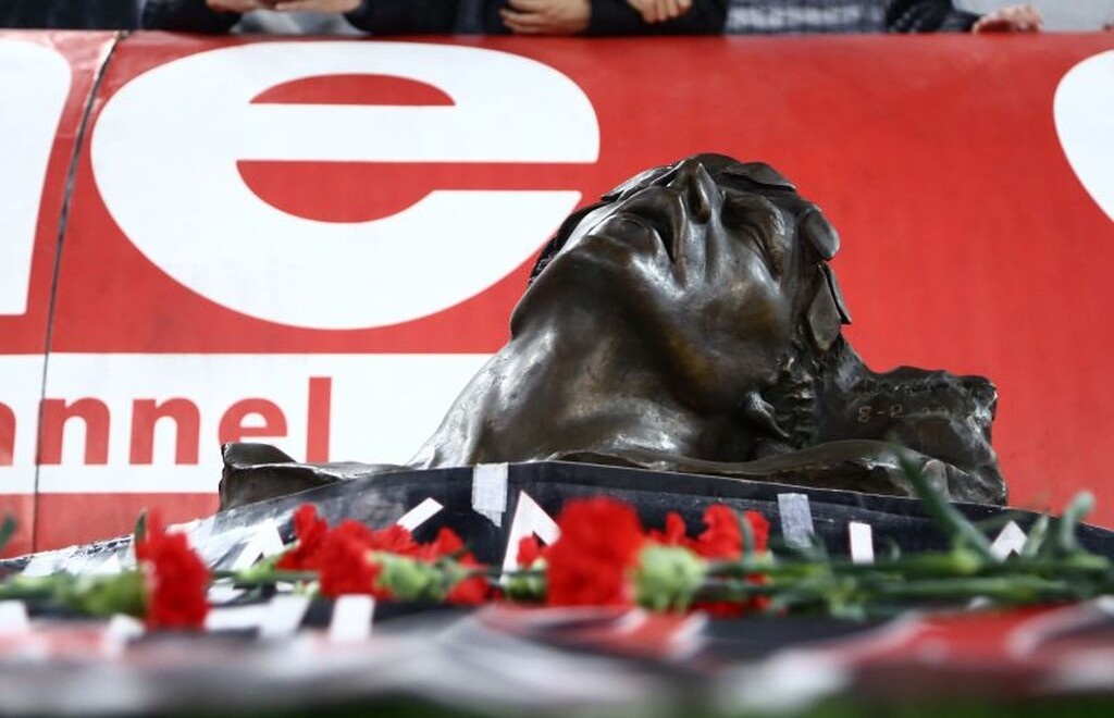 Ολυμπιακός: Τίμησε τα θύματα της Θύρας 7 πριν τον αγώνα με την Ξάνθη (video+photos)