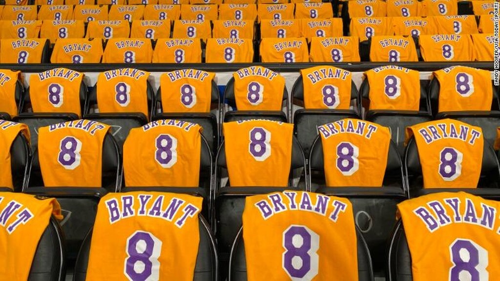 Λύγισαν όλοι για τον Κόμπι Μπράιαντ στο Staples Center (photos+video)
