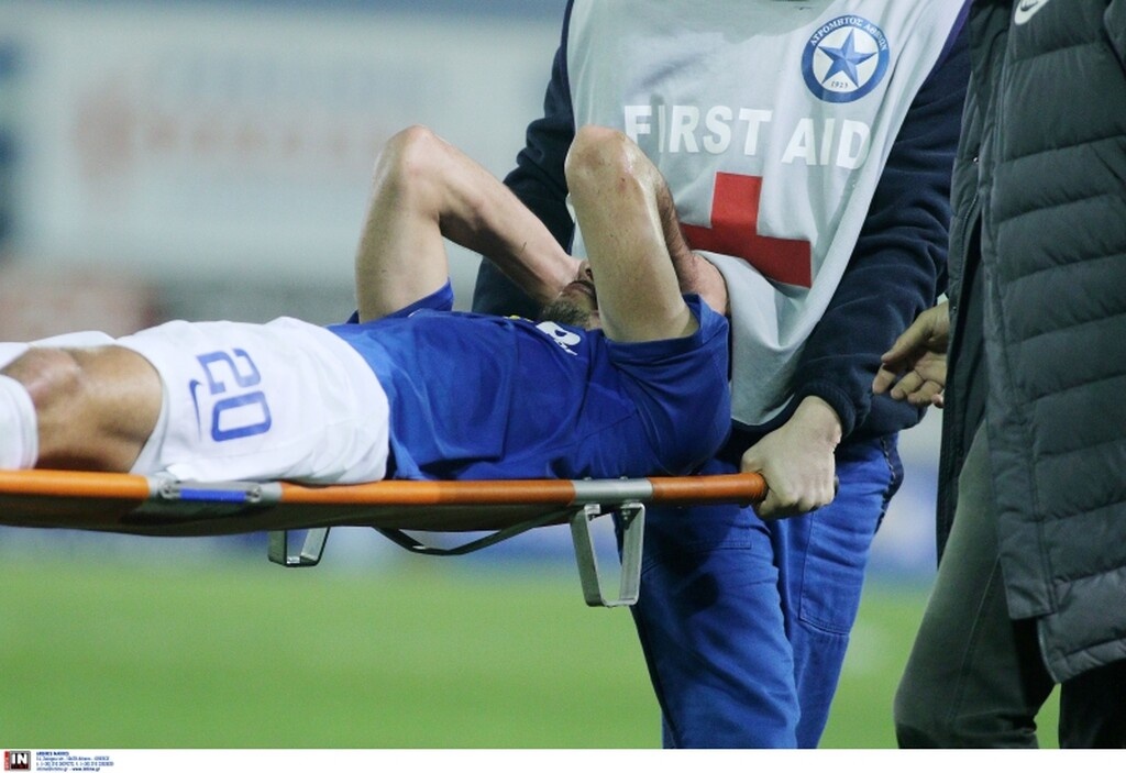 «Πάγωσαν» με Γιακουμάκη στο Περιστέρι - Η στιγμή του σοκαριστικού τραυματισμού (photos&video)