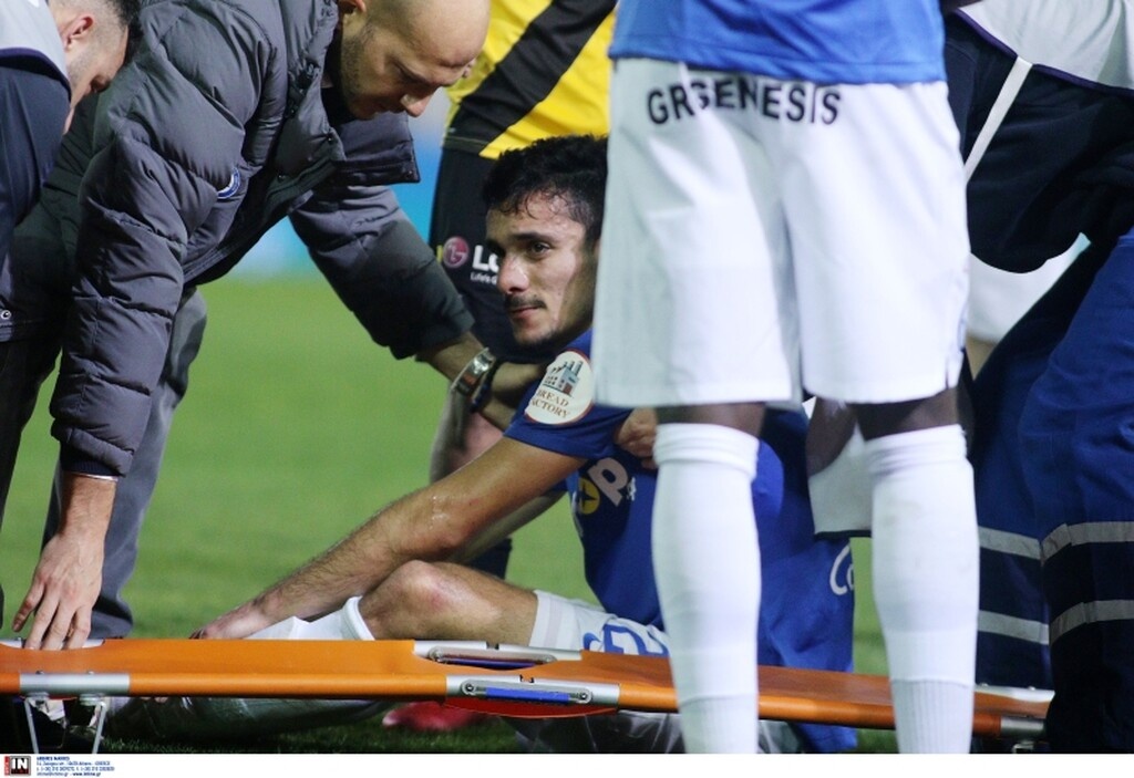 «Πάγωσαν» με Γιακουμάκη στο Περιστέρι - Η στιγμή του σοκαριστικού τραυματισμού (photos&video)