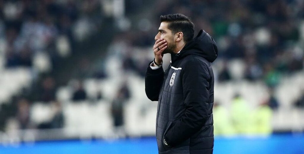 Η ήττα με 2-0 από τον Παναθηναϊκό στο ΟΑΚΑ, έχει φέρει σε ιδιαίτερα δύσκολη θέση τον Άμπελ Φερέιρα
