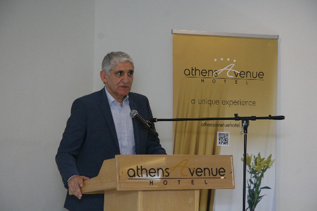 Πιτίνο: «Δεν με απασχολεί ο Ολυμπιακός ή ο ΠΑΟΚ, είμαστε όλοι Έλληνες»