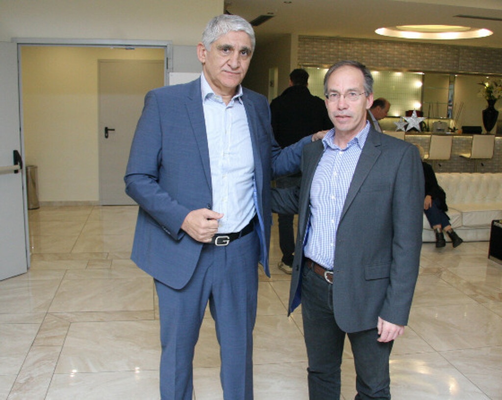 Πιτίνο: «Δεν με απασχολεί ο Ολυμπιακός ή ο ΠΑΟΚ, είμαστε όλοι Έλληνες»