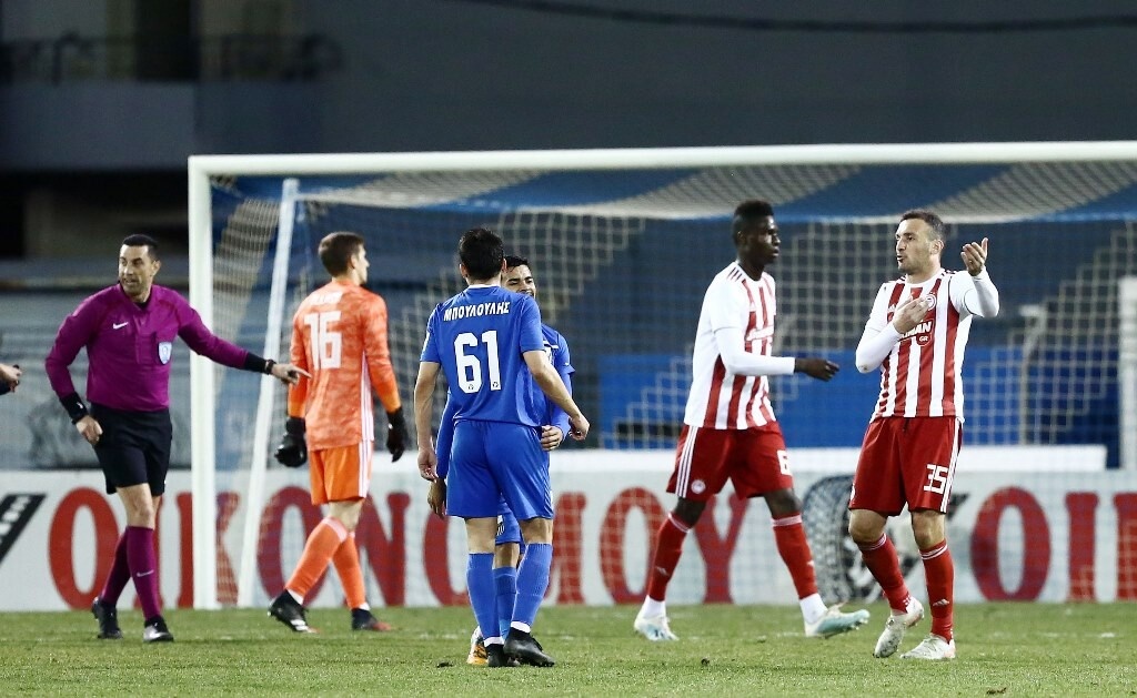 Το πέναλτι που πήρε πίσω ο Βρέσκας στο Λαμία-Ολυμπιακός (photos+video)