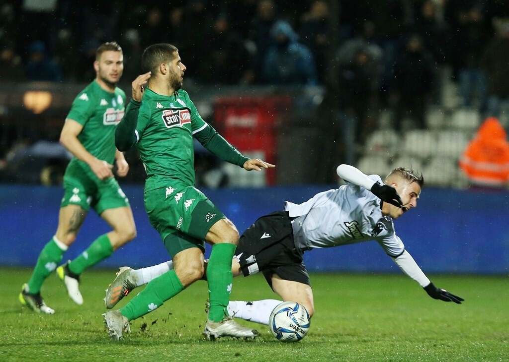 ΠΑΟΚ-Παναθηναϊκός: «Χάθηκε» το VAR στην Τούμπα, το πέναλτι του Ινσούα που θα συζητηθεί (video)