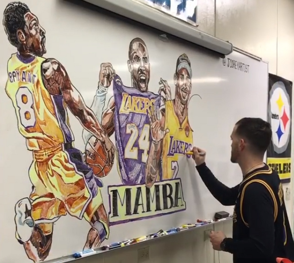 Κόμπι Μπράιαντ: Απίστευτο έργο τέχνης για τον Black Mamba σε λύκειο των ΗΠΑ (video)