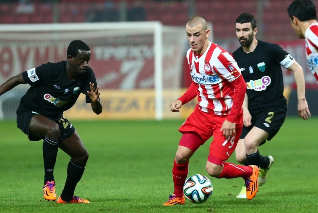 Όπως του παλιού ποδοσφαιριστή του Ολυμπιακού, Βλάντιμιρ Βάις με τον Σλοβάκο να είναι ελεύθερος και να εξετάζεται από τους Πειραιώτες. Ακόμα στο στόχαστρο βρίσκονται και οι...