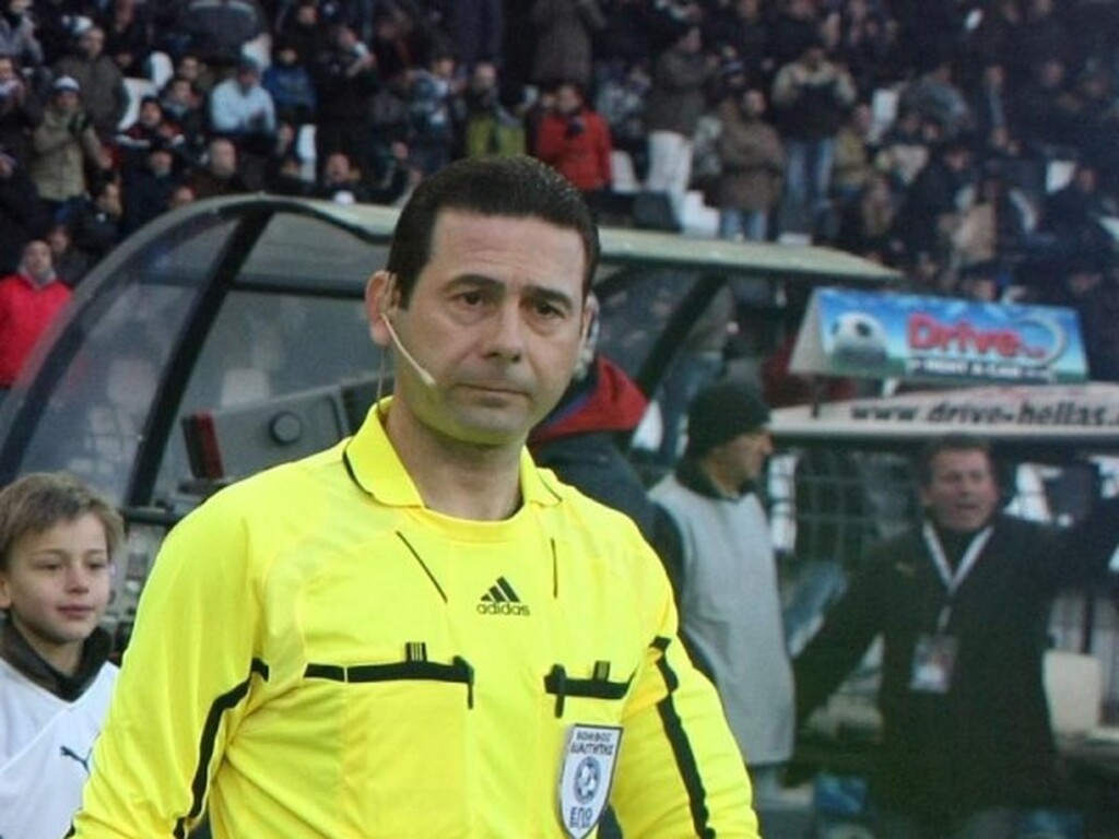 Σοκ! Πέθανε Έλληνας διαιτητής! (photos)