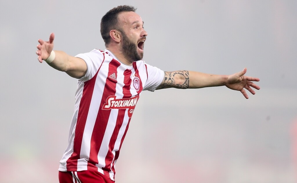 Ο Γάλλος μεσοεπιθετικός έχει αποδείξει το πόσο σημαντικός είναι για τους Πειραιώτες και έτσι πολύ λογικά οι υπεύθυνοι της ομάδας με τη σύμφωνη γνώμη του Μαρτίνς να κρίνουν ότι θέλουν να τον κρατήσουν και του χρόνου στην ομάδα.