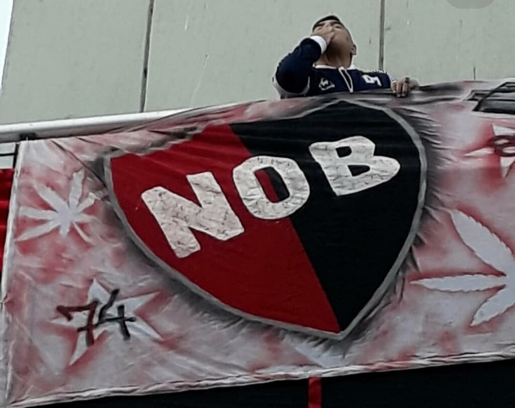 Φαναταστική υποδοχή από τους οπαδούς της Νιούελς σε Μαραντόνα! (photos+videos)