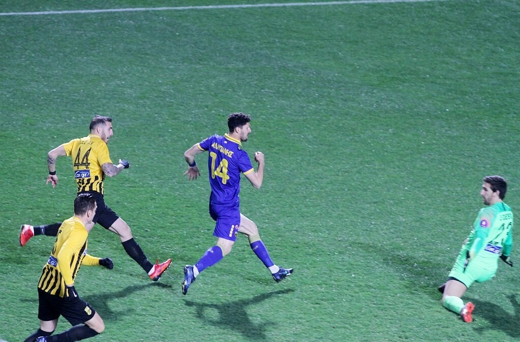 Άρης-ΑΕΚ 0-1: Απόδραση με Αλμπάνη (photos)