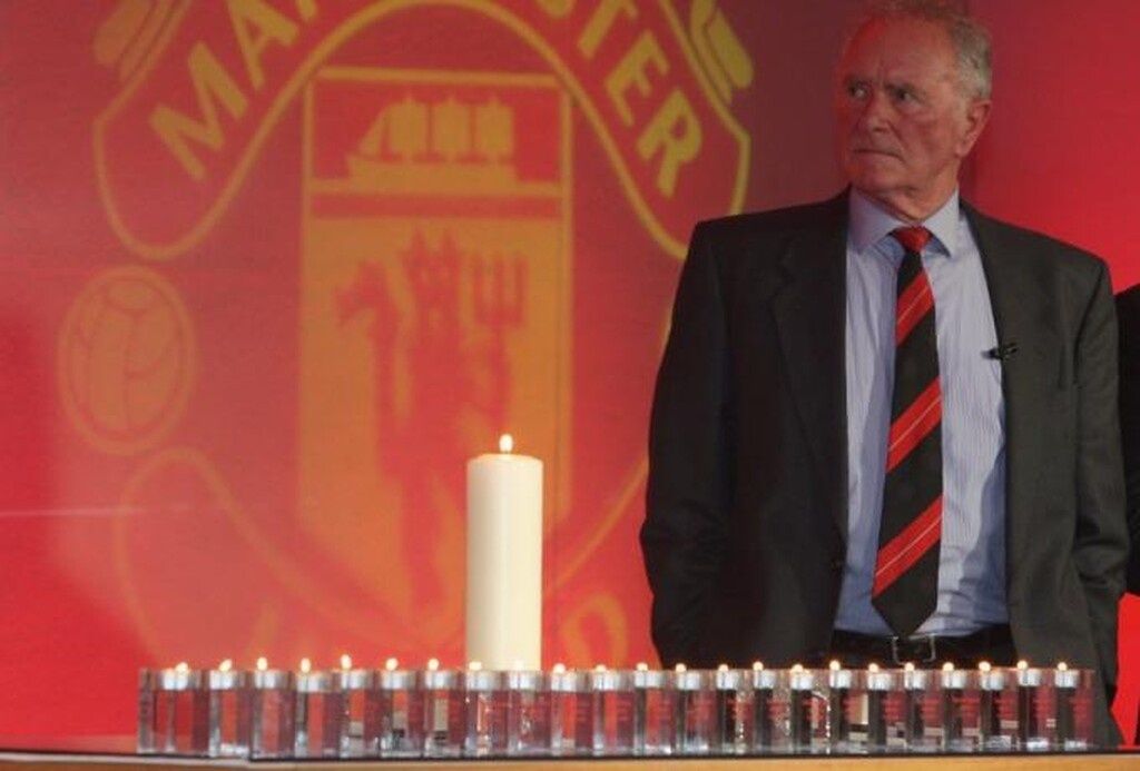 Μάντσεστερ Γιουνάιτεντ: Θρήνος για τον ήρωα του Μονάχου (photos)