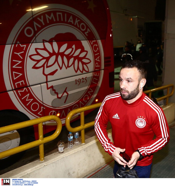 Ολυμπιακός: Μένει και του χρόνου ο Βαλμπουενά