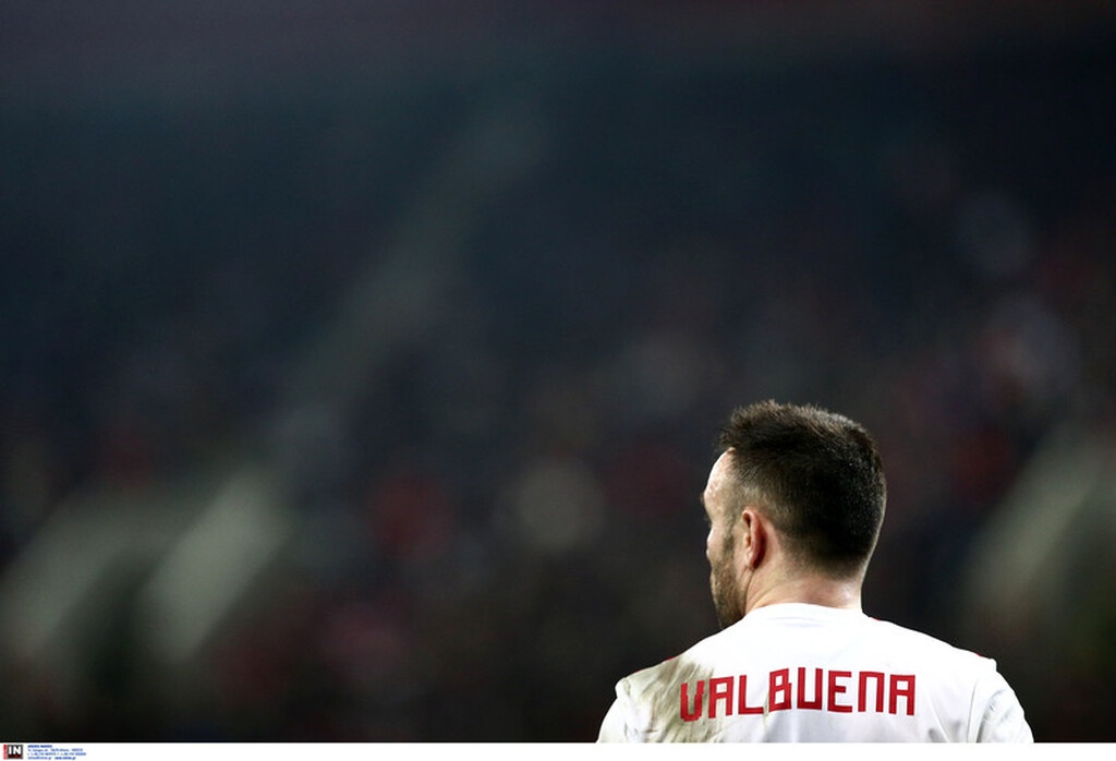 Ολυμπιακός: Μένει και του χρόνου ο Βαλμπουενά