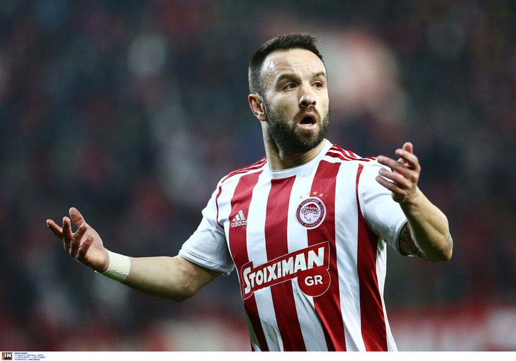 Ολυμπιακός: Μένει και του χρόνου ο Βαλμπουενά