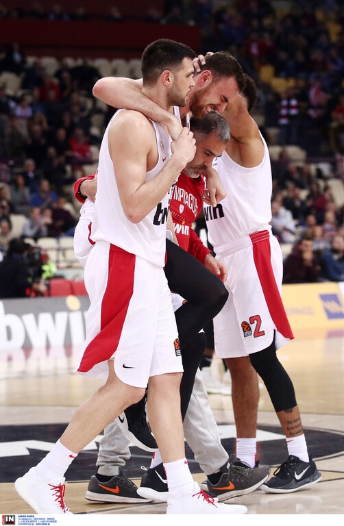 Αποχώρησε και ο Μιλουτίνοφ, νέο σοκ στο Ολυμπιακό (photos)