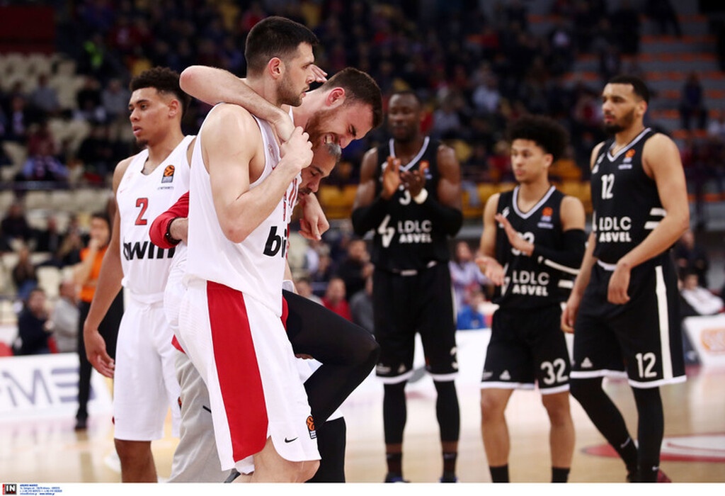 Αποχώρησε και ο Μιλουτίνοφ, νέο σοκ στο Ολυμπιακό (photos)