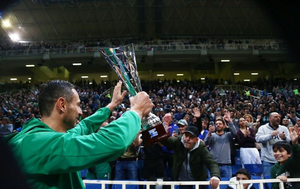 Αποθέωση για την τροπαιούχο ομάδα βόλεϊ στο ΟΑΚΑ! (videos+photos)