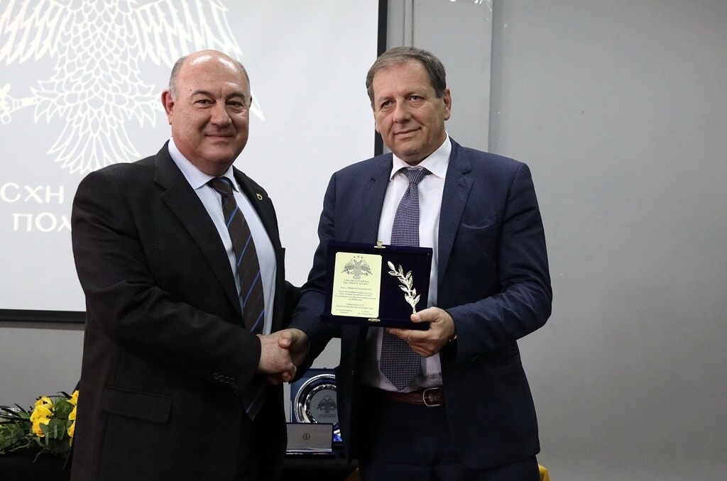 Η Λέσχη Ιστορίας και Πολιτισμού της ΑΕΚ τίμησε Μάκη Αγγελόπουλο – Το μήνυμα Μελισσανίδη