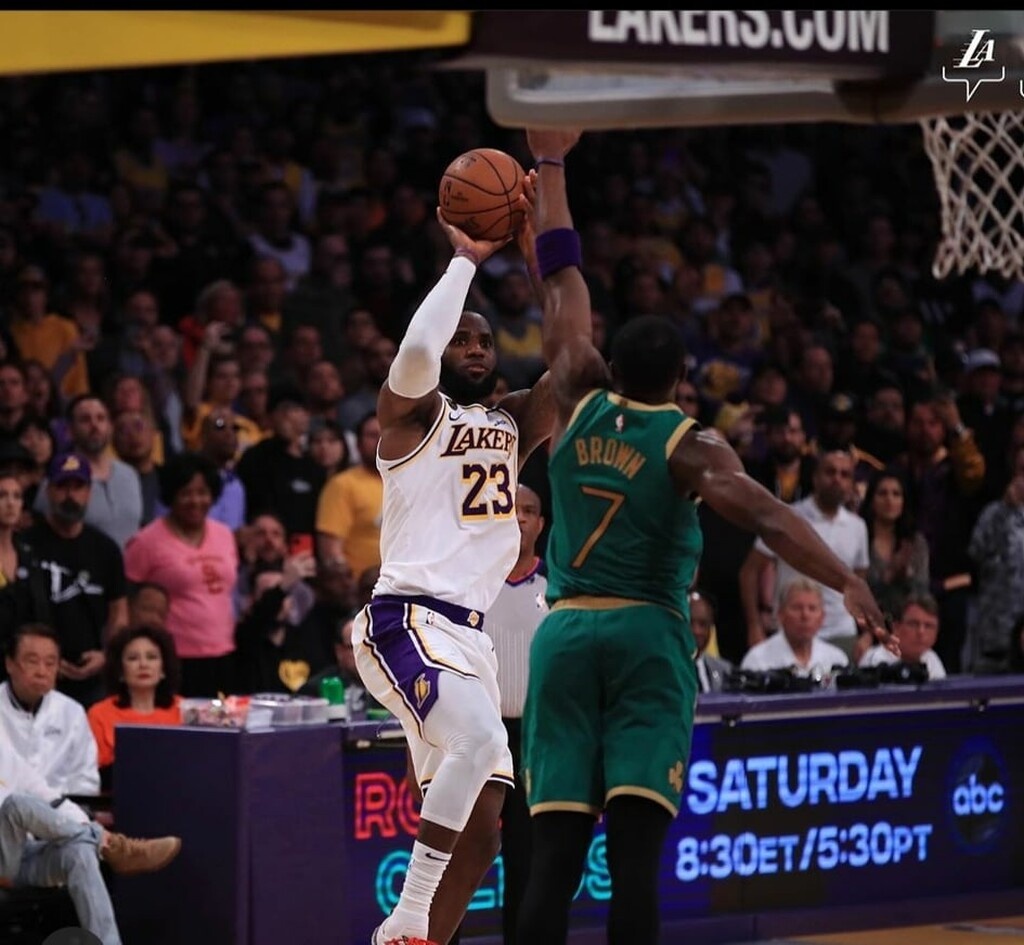 NBA: Ντέιβις και Λεμπρόν και διαιτητές... καθάρισαν τους Σέλτικς! (photos+video)