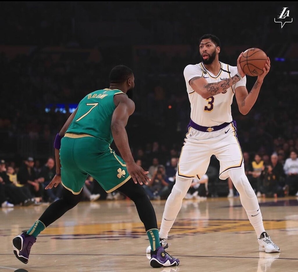 NBA: Ντέιβις και Λεμπρόν και διαιτητές... καθάρισαν τους Σέλτικς! (photos+video)