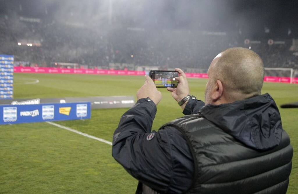 Ποστάρισμα… φωτιά του Καραπαπά μετά το ΠΑΟΚ-Ολυμπιακός με Λευκό Πύργο! (photos)