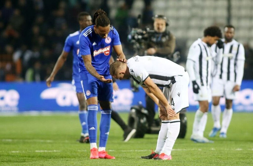 ΠΑΟΚ – Ολυμπιακός: Έξαλλοι πανηγυρισμοί αλλά και απογοήτευση στην Τούμπα (photos)